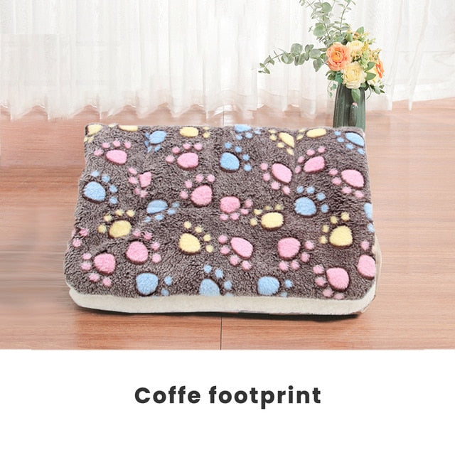 Flannel Pet Mat Dog Bed Winter Thicken Warm Cat Bed Dog Blanket Puppy Sleeping Cover Towel Cushion For Small Medium Large Dog